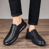 Hnzxzm Black Shoes Men Loafers Soft Moccasins Man High Quality Casual Genuine Leather Boat Shoes Men Flats Male Driving Shoes