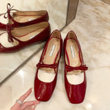 Hnzxzm 2024 New Bowknot Mary Jane Shoes Women Square Toe Glossy Leather Flats Female Red Dance Ballets Party Ball Bridal Wedding Shoes