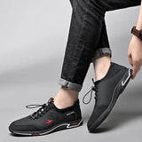 Hnzxzm Men's Leather Shoes Spring New Casual Shoes Soft Leather Breathable Trendy Shoes Lace Up Shallow Cut Board Shoes for Men