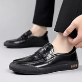 Hnzxzm  New British Style Luxury Leather Shoes for Men Fashion Soft Sole Casual Men's Dress Shoes Spring Summer Loafers Male