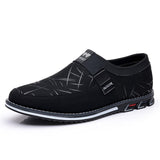 New 2022 Men Casual Shoes Black Leather Loafers Stitching Small Diamond Beads Breathable Male Footwear Slip-on Zapatos De Hombre