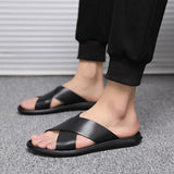 2021 Summer Beach Slippers Men Shoes Black Flat Leather Summer Shoes Holiday Male Footwear Non-slip Brand Man Slippers N038