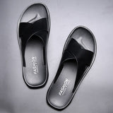 2021 Summer Beach Slippers Men Shoes Black Flat Leather Summer Shoes Holiday Male Footwear Non-slip Brand Man Slippers N038