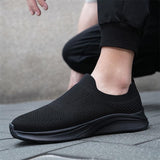2022 New Men Running Shoes Mesh Breathable Outdoor Couple Sneakers Trend Lightweight Slip-on Male Leisure Walking Shoes 38-47