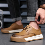 Hnzxzm Spring/fall High quality casual shoes men's luxury board shoes leisure shoes brown lace-up sneakers men's driving shoes Moccasin