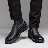 Hnzxzm 100% Genuine Leather Shoes Men Loafers Slip-on Cow Leather Mens Casual Shoes Male Footwear Office Business Shoes Black A3310